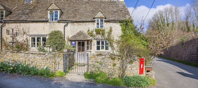 The Old Post Office - Chedworth in Chedworth