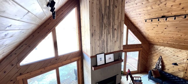 Tranquil & Fun Lakefront Home by Walker on Kabekona. Spacious & Lux. King Beds. in Laporte