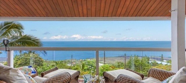 Unbelievable OCEAN Views- Voted TOP 1 % of VRBO in KONA COAST