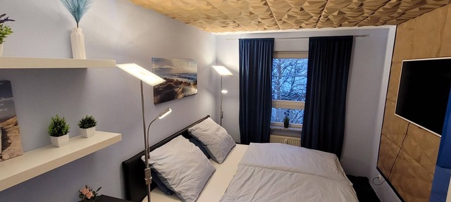Unique Munich apartment with 3 rooms, balcony and parking space in Unterhaching