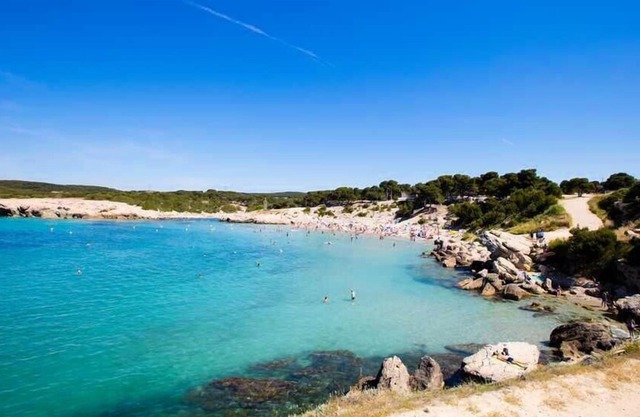 Camping Pascalounet ** - Mobile home Confort Plus 2 rooms 2 persons in MARTIGUES
