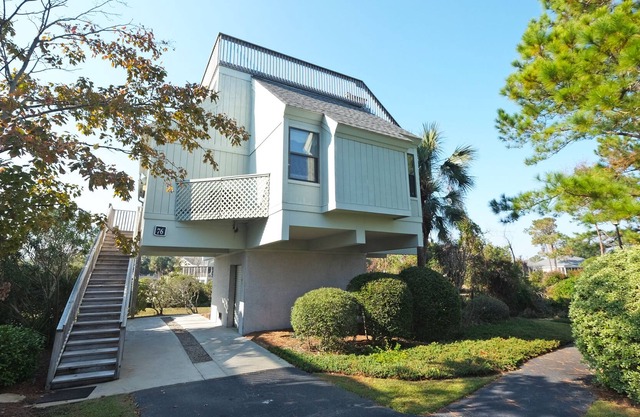 Oyster Catcher 76 Lake View 3BR 3BA Villa in Pawleys Island