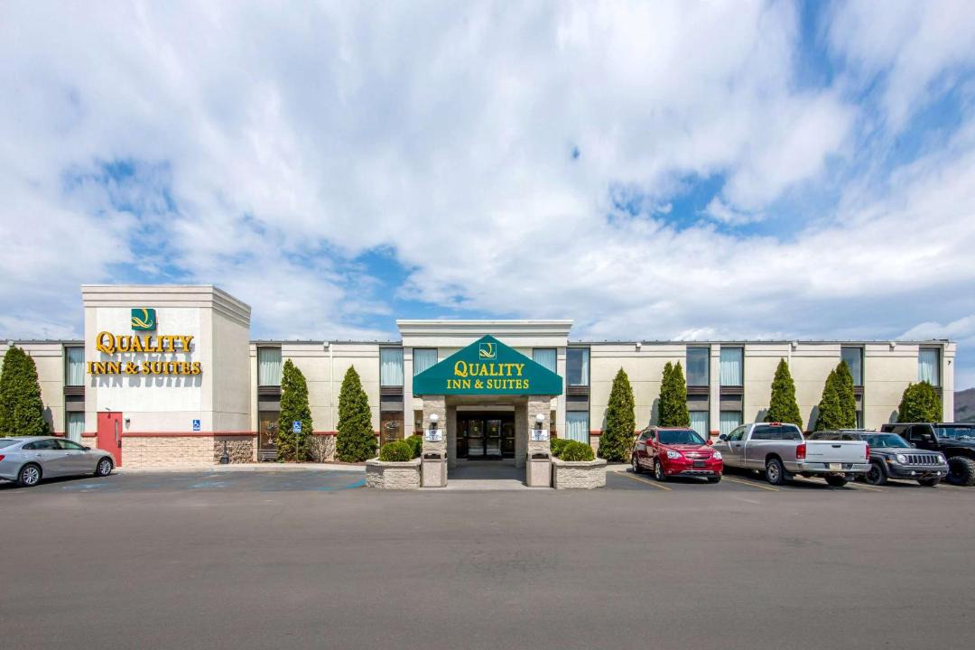 Mansfield Hotel | Quality Inn & Suites Mansfield