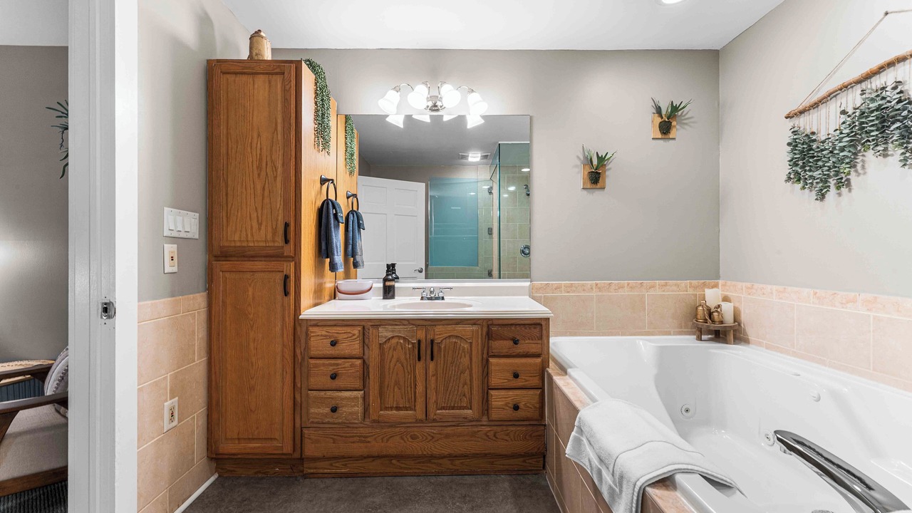 Photo of Bathroom in Locust Lake Village