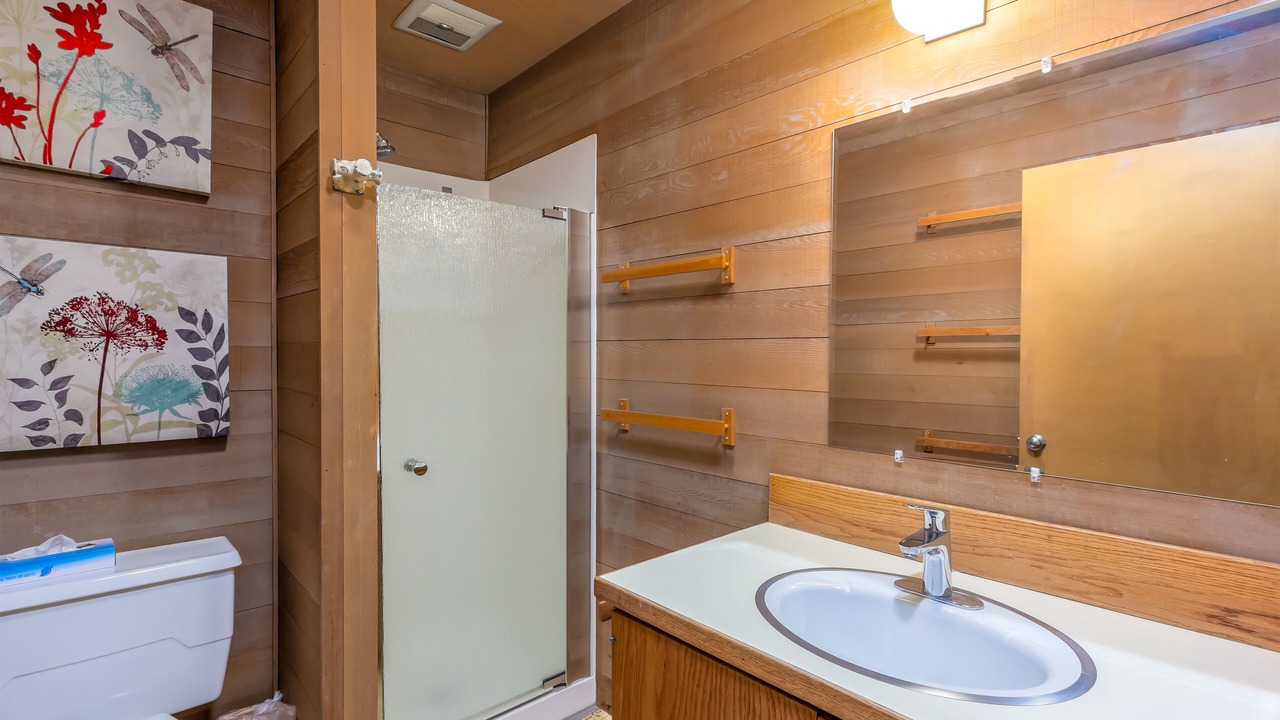 Photo of Bathroom in Overlook Park
