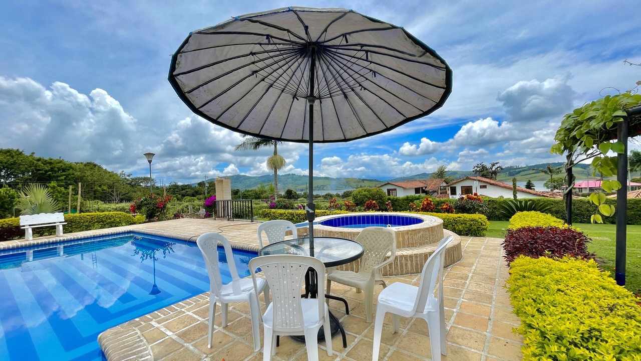 Photo of Outdoor in Calima