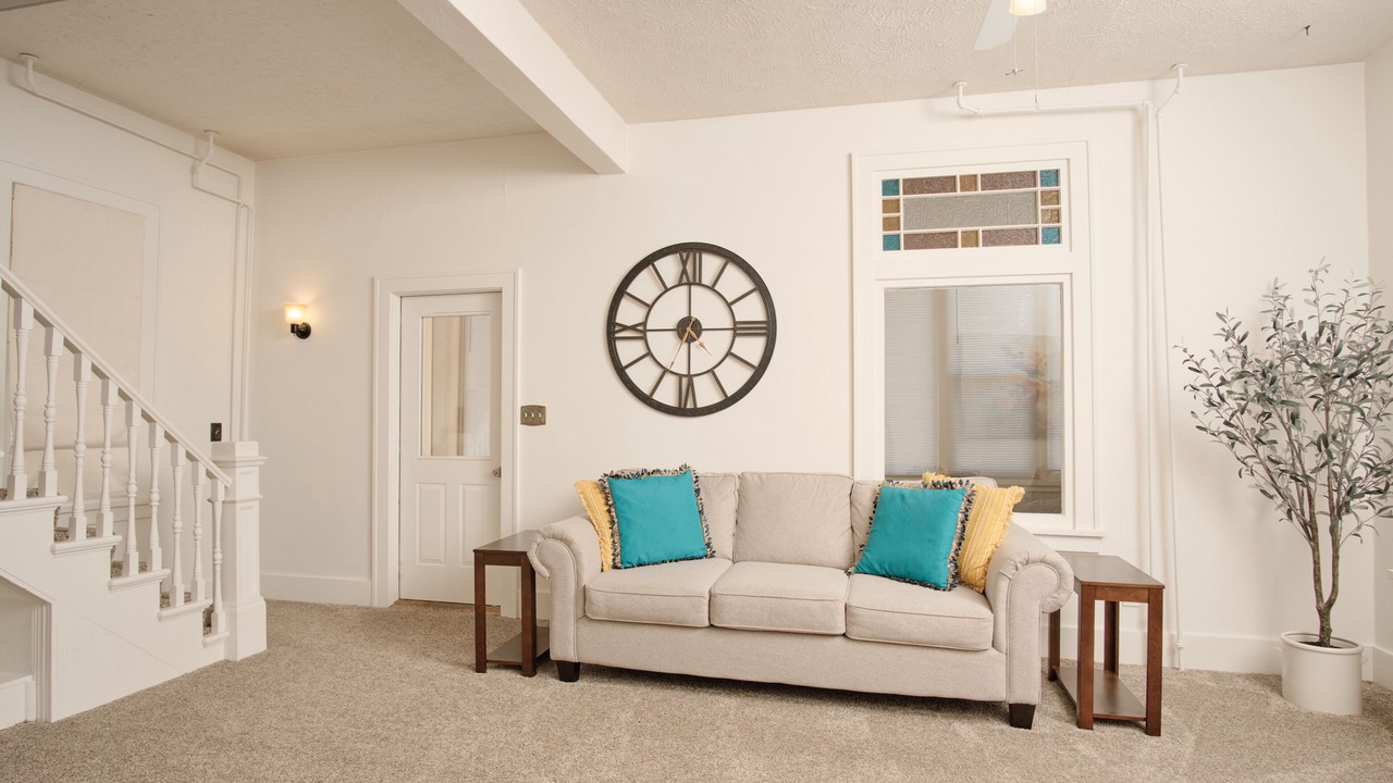 Photo of Livingroom in Walker