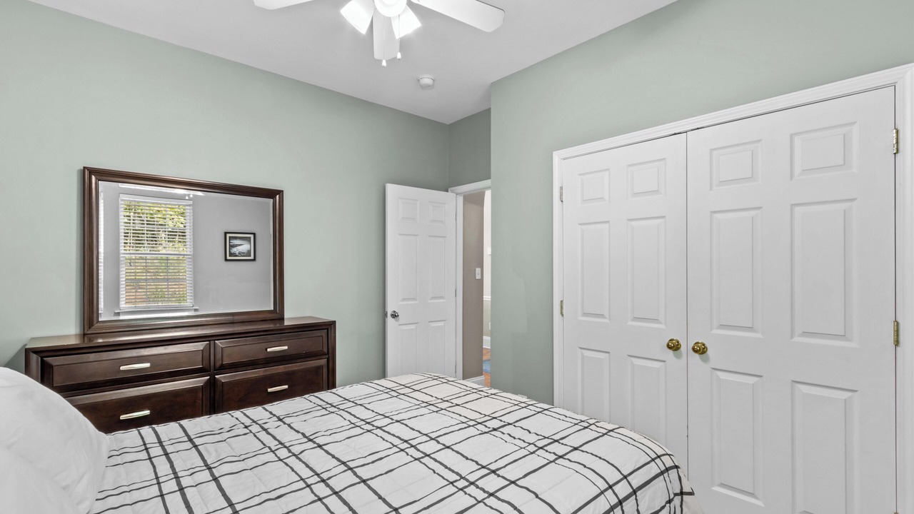 Photo of Bedroom in Lake Norman of Catawba
