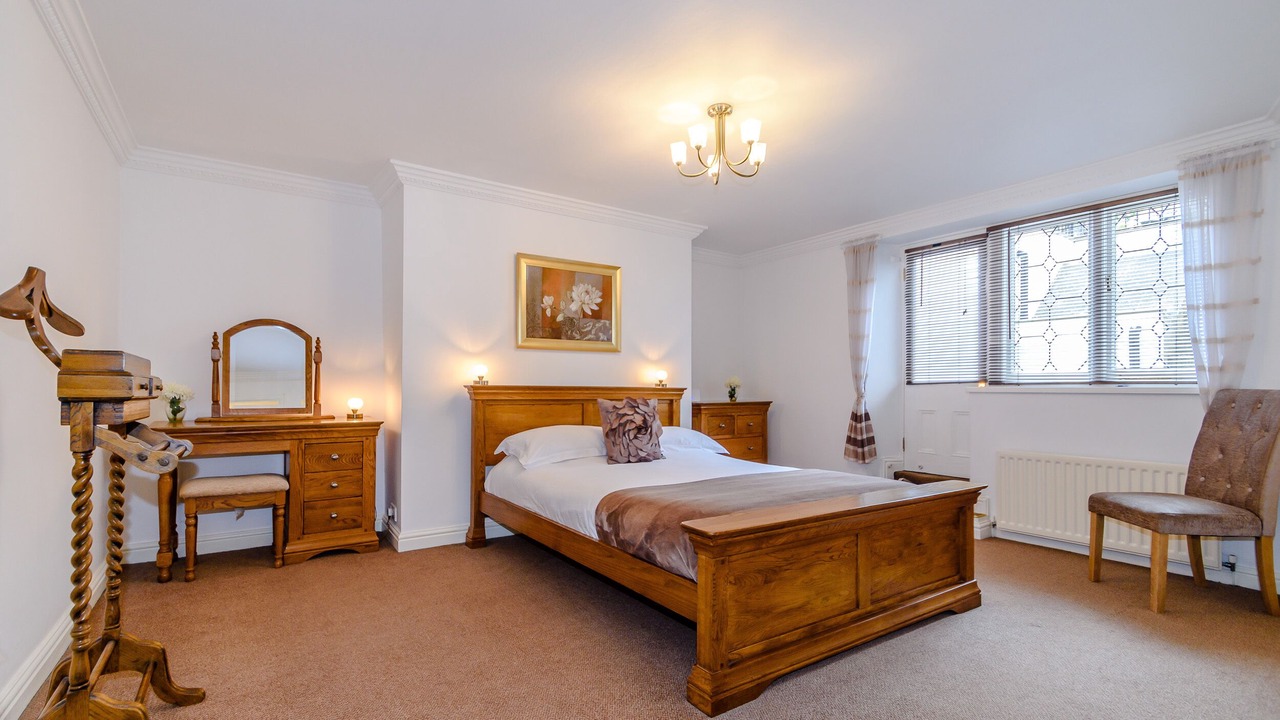 Photo of Bedroom in West Cliff
