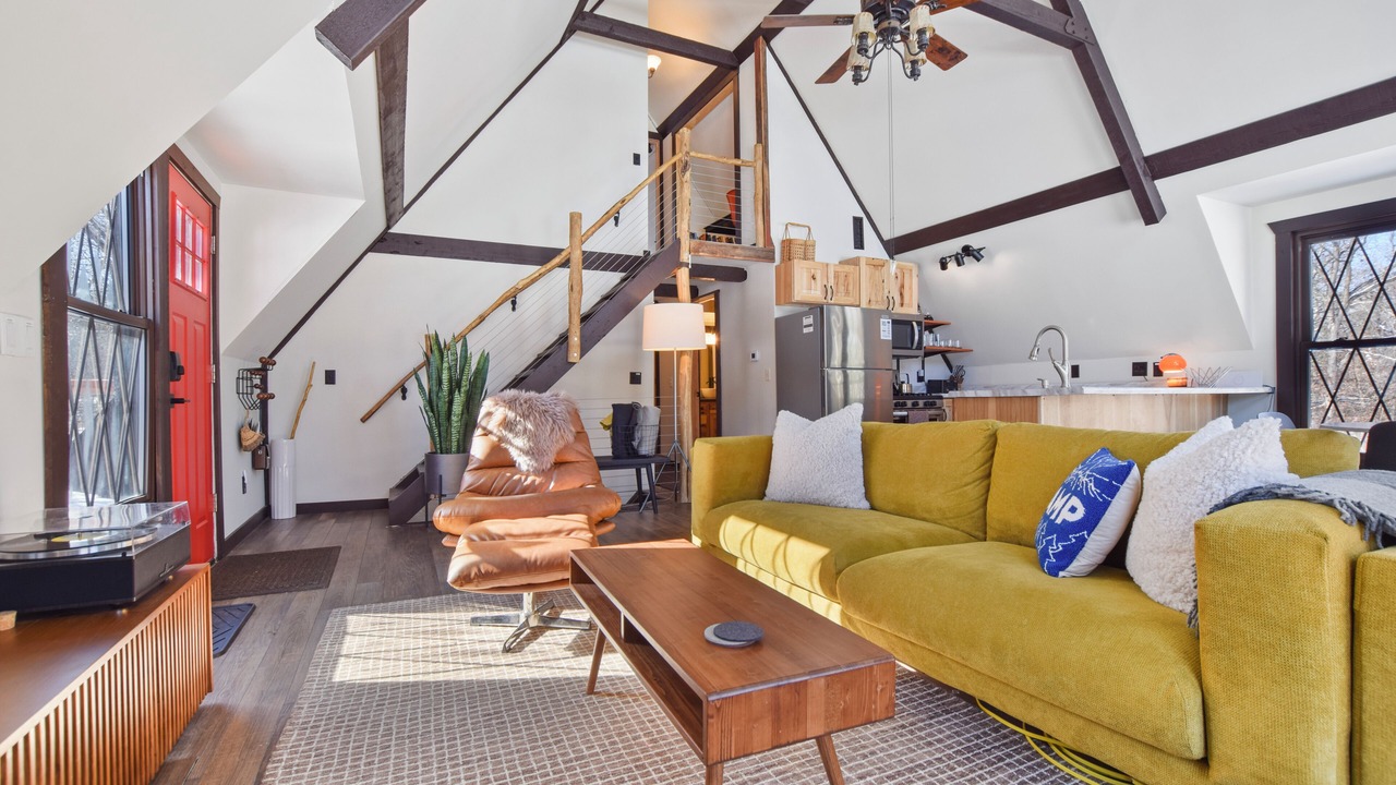 Photo of Livingroom in Mauston