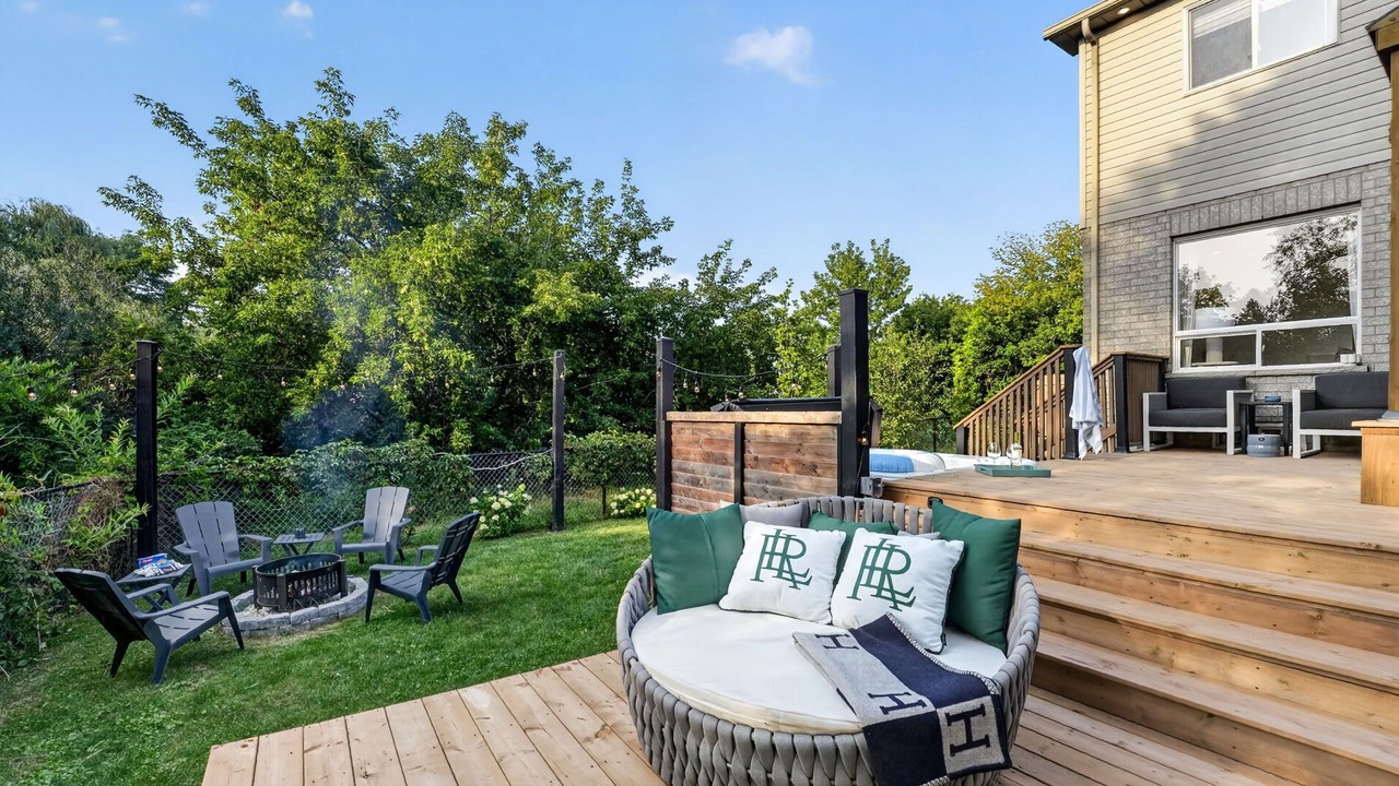 Photo of Patio Balcony in Beamsville