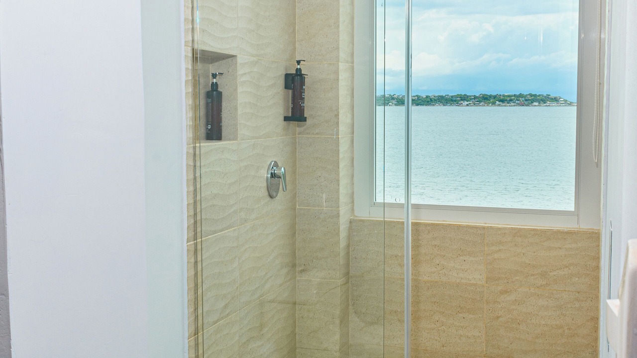 Photo of Bathroom in El Laguito