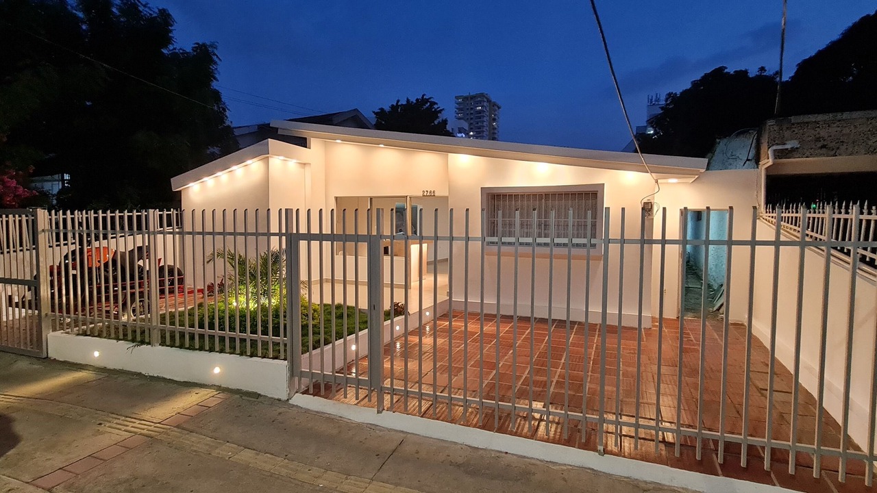 Photo of Outdoor in Manga