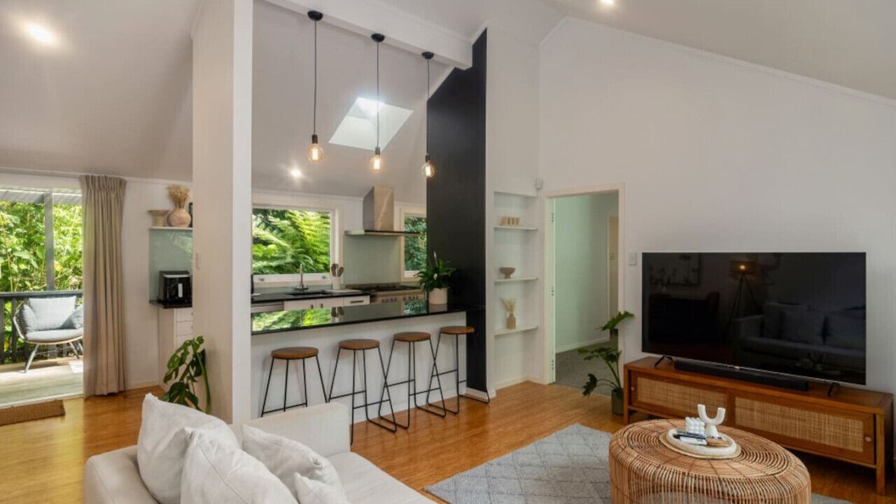 Photo of Livingroom in Greenlane - Ellerslie