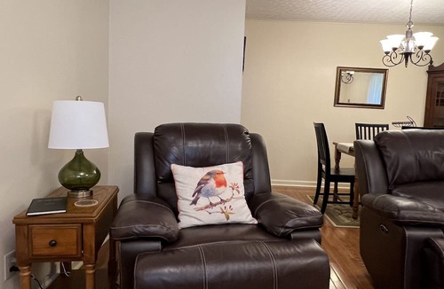 Tazewell House | Nice home under 3 min. to the Back of the Dragon Center & downtown Tazewell.