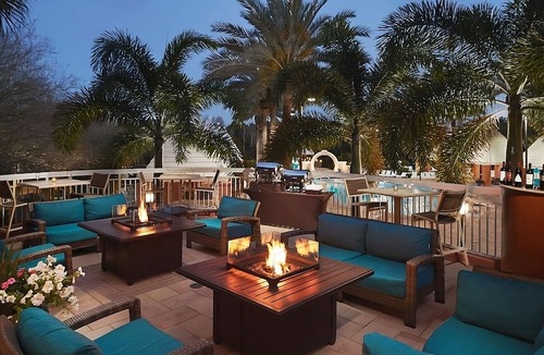 Florida Central Atlantic Coast Hotel | Magical Oasis in the Heart of Orlando! Outdoor Pool, Kitchenette, Free Parking!