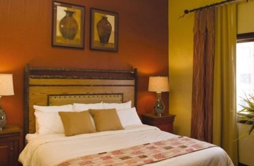 Lake Delton Hotel | 4-bedroom Presidential Suite in the heart of the Wisconsin Dells!