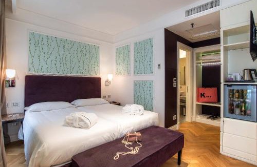 Rione VI Parione Hotel | Hotel Damaso