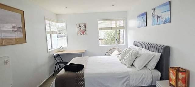 LILYPAD 4-bedroom Urban Retreat Auckland in Auckland