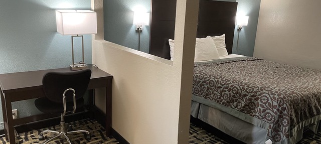 Days Inn & Suites by Wyndham Collierville Germantown Area in Collierville