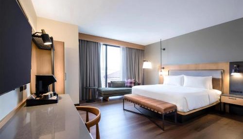 The Key Hotel Dubuque, Tapestry Collection By Hilton in Dubuque