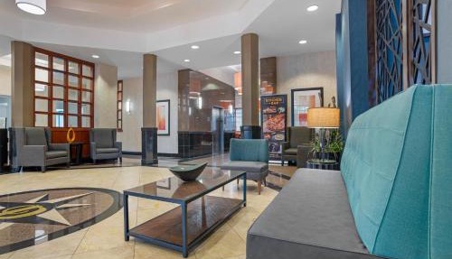 Drury Inn & Suites Baton Rouge in Baton Rouge