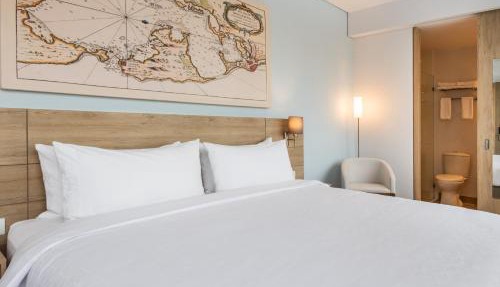 Holiday Inn Express Cartagena Manga by IHG in Cartagena de Indias